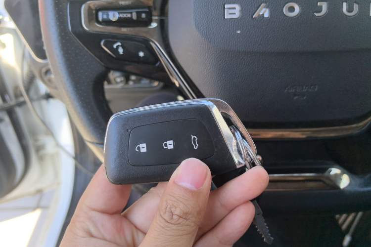 Used Baojun Valli 2021 1.5T Dali Sky CVT Premium Edition Vehicle Key