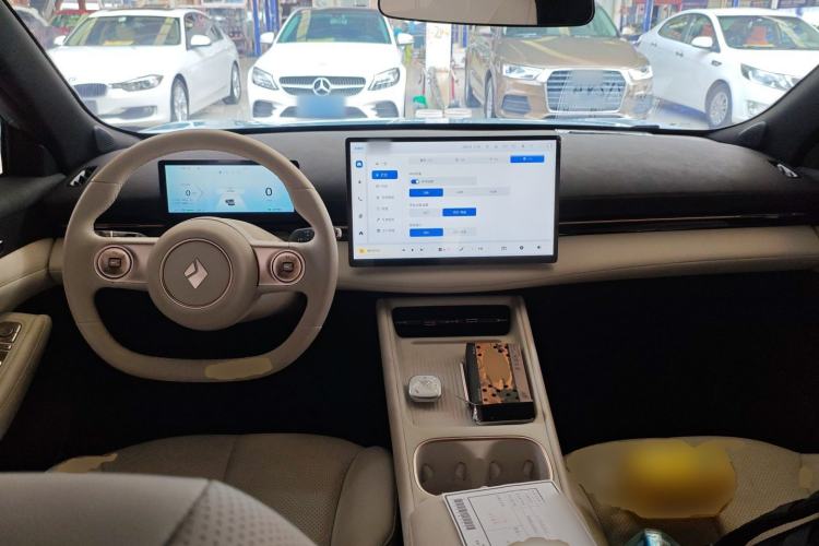 Used Baojun Yunhai 2024 600km Pure Electric Version Center Console