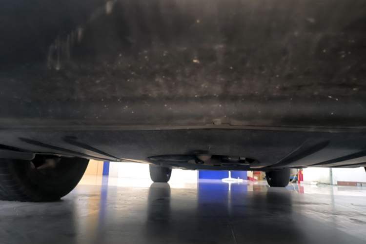 Used Baojun Yunhai 2024 140km Plug-in Hybrid Version Chassis Front