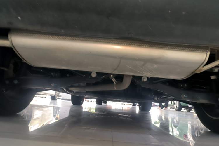 Used Baojun Yunhai 2024 140km Plug-in Hybrid Version Chassis Rear