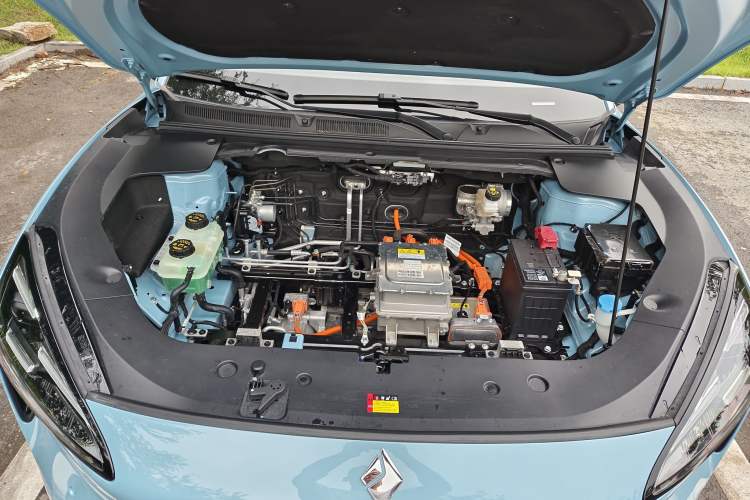 Used Baojun Yunhai 2024 600km Pure Electric Version Engine Bay