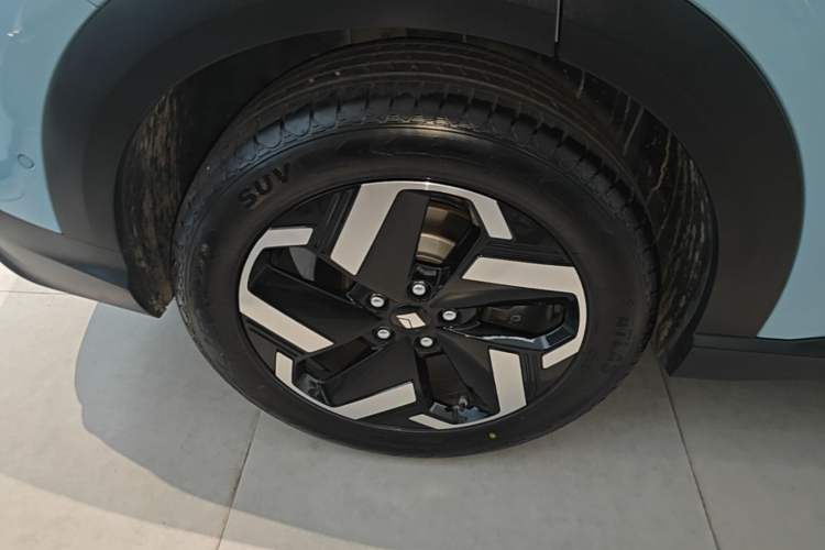 Used Baojun Yunhai 2024 600km Pure Electric Version Exterior 2