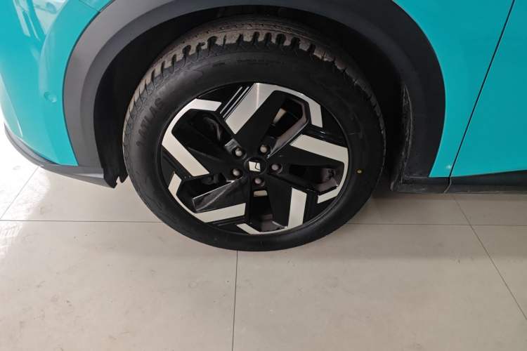 Used Baojun Yunhai 2024 600km Pure Electric Version Exterior 4