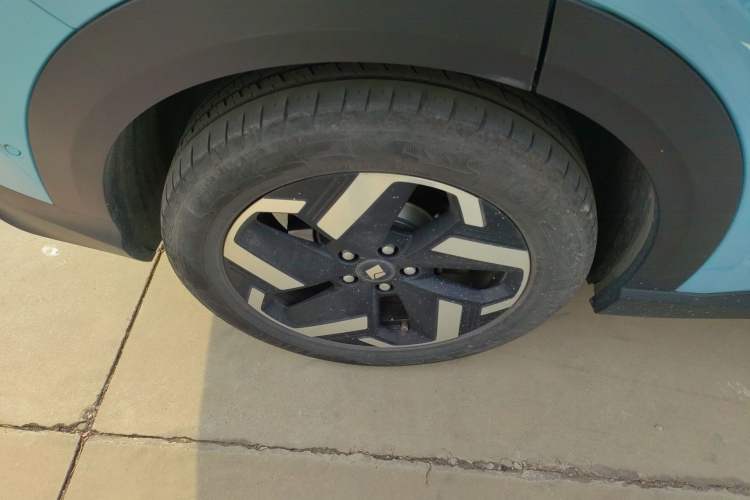Used Baojun Yunhai 2024 600km Pure Electric Version Exterior 5