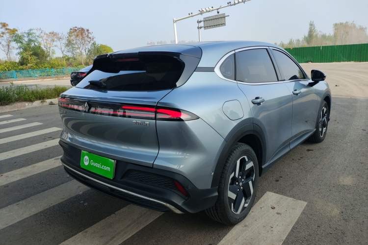Used Baojun Yunhai 2024 140km Plug-in Hybrid Version Exterior 5