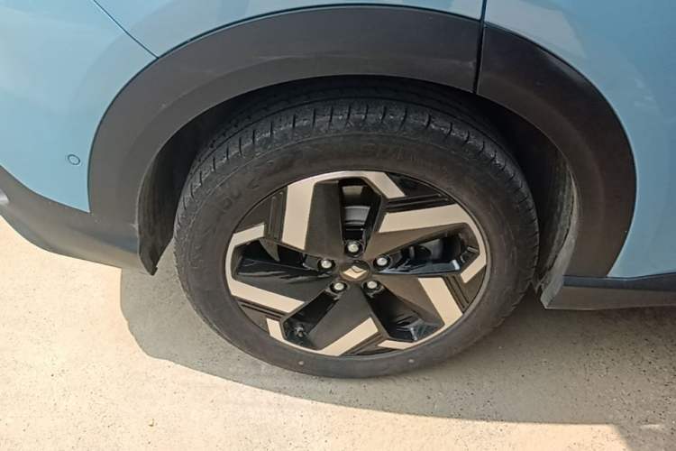 Used Baojun Yunhai 2024 600km Pure Electric Version Exterior 5