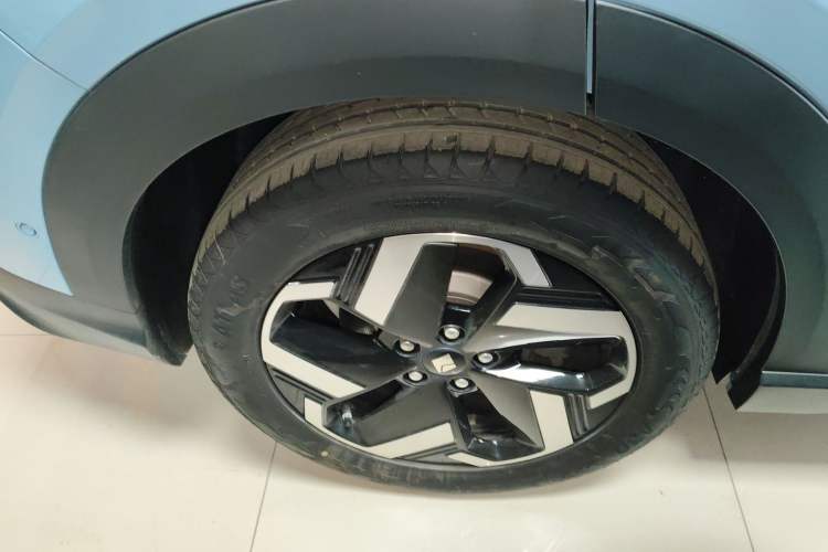 Used Baojun Yunhai 2024 600km Pure Electric Version Exterior 8