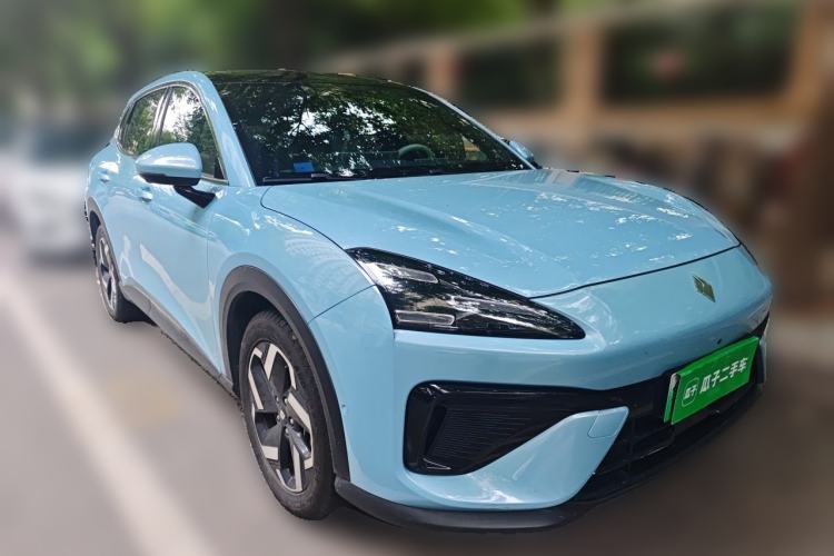 Used Baojun Yunhai 2024 140km Plug-in Hybrid Version Front Right 45 Deg