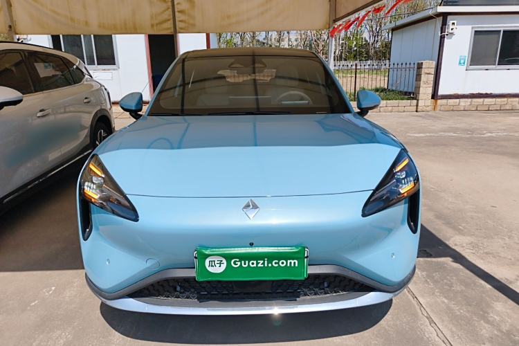 Used Baojun Yunhai 2024 600km Pure Electric Version Front