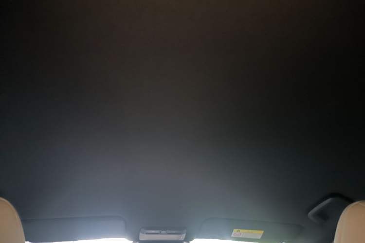 Used Baojun Yunhai 2024 140km Plug-in Hybrid Version Headliner