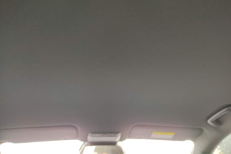 Used Baojun Yunhai 2024 140km Plug-in Hybrid Version Headliner