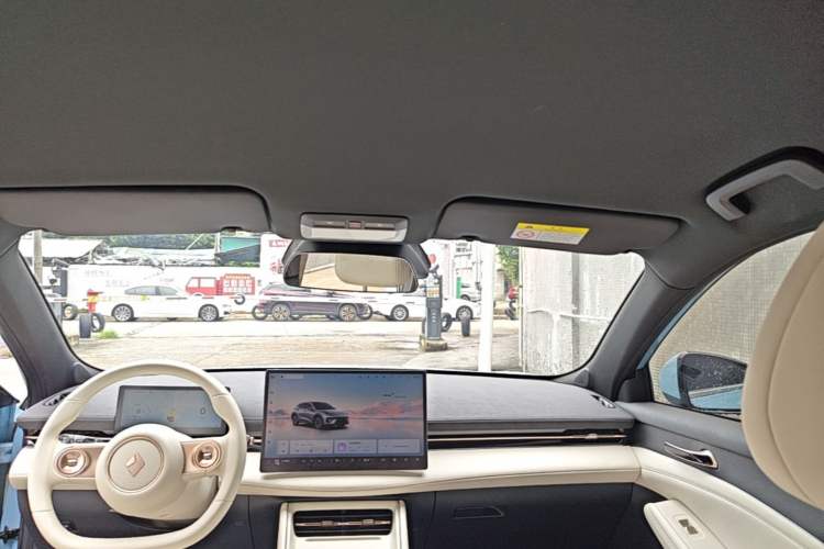 Used Baojun Yunhai 2024 140km Plug-in Hybrid Version Headliner