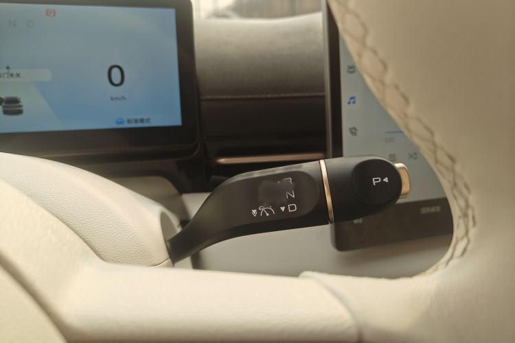 Used Baojun Yunhai 2024 600km Pure Electric Version Interior 6
