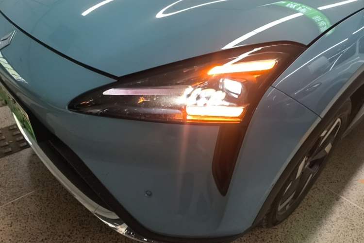 Used Baojun Yunhai 2024 600km Pure Electric Version Left Front Headlight