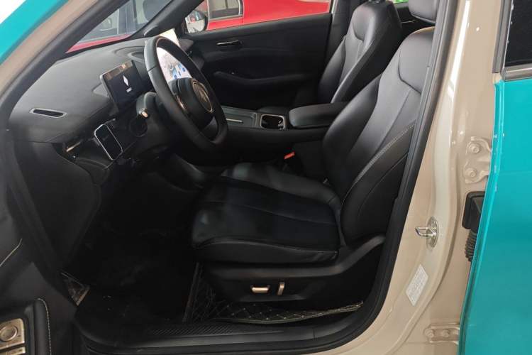 Used Baojun Yunhai 2024 600km Pure Electric Version Left Front Seat
