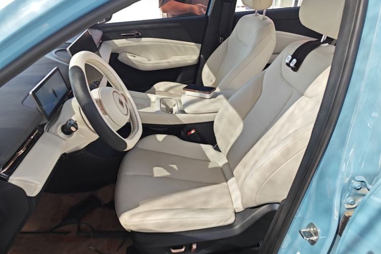 Used Baojun Yunhai 2024 600km Pure Electric Version Left Front Seat