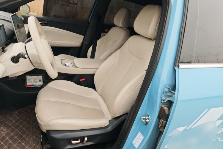 Used Baojun Yunhai 2024 600km Pure Electric Version Left Front Seat