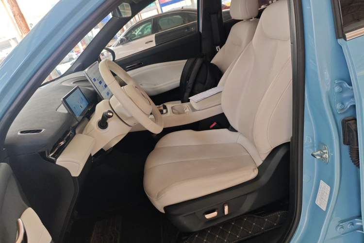 Used Baojun Yunhai 2024 600km Pure Electric Version Left Front Seat