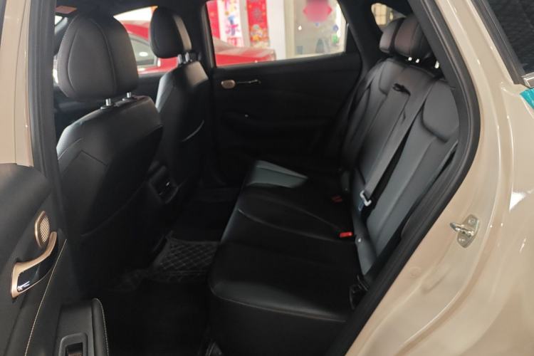 Used Baojun Yunhai 2024 600km Pure Electric Version Left Rear Seat