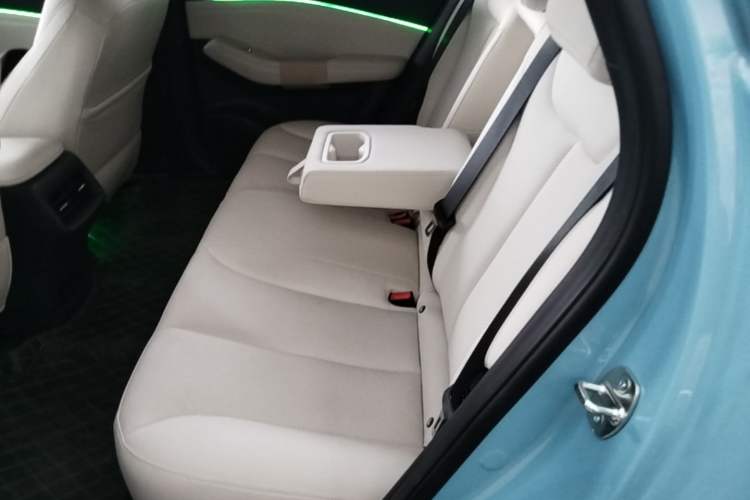 Used Baojun Yunhai 2024 600km Pure Electric Version Left Rear Seat