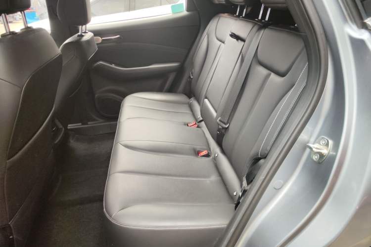 Used Baojun Yunhai 2024 140km Plug-in Hybrid Version Left Rear Seat
