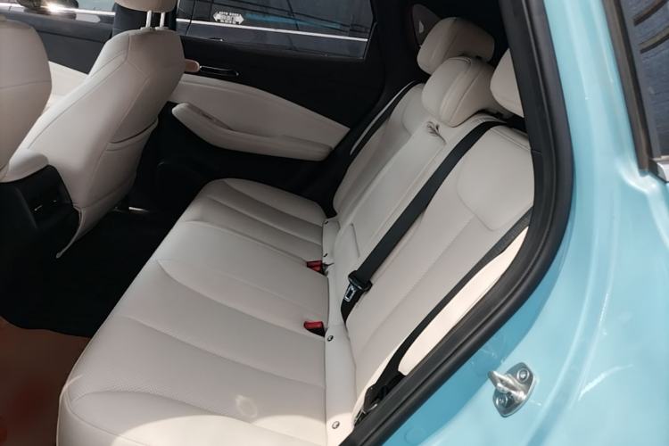 Used Baojun Yunhai 2024 600km Pure Electric Version Left Rear Seat