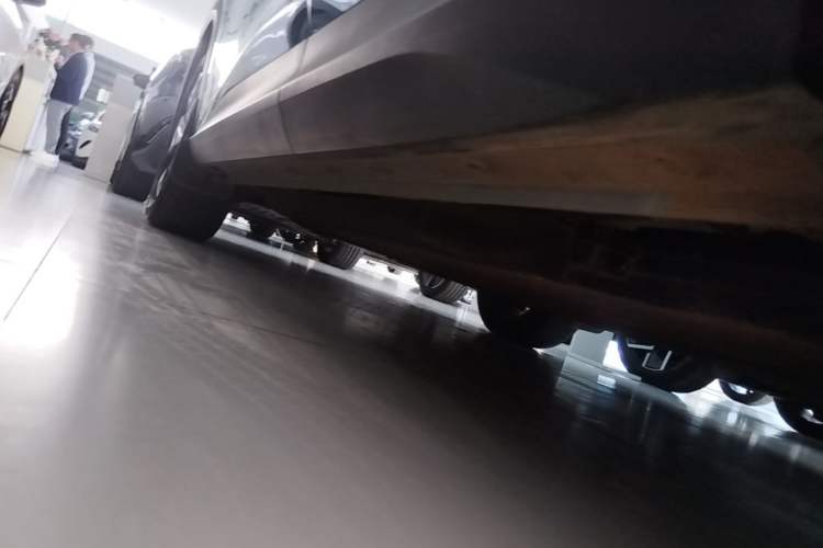 Used Baojun Yunhai 2024 600km Pure Electric Version Left Side Sill