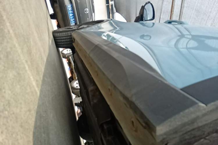 Used Baojun Yunhai 2024 600km Pure Electric Version Left Side Sill