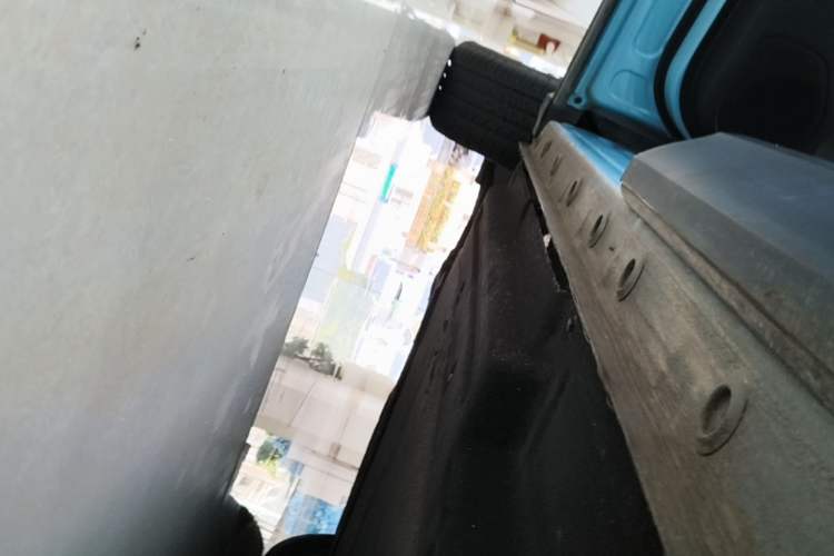 Used Baojun Yunhai 2024 500km Pure Electric Version Left Side Sill
