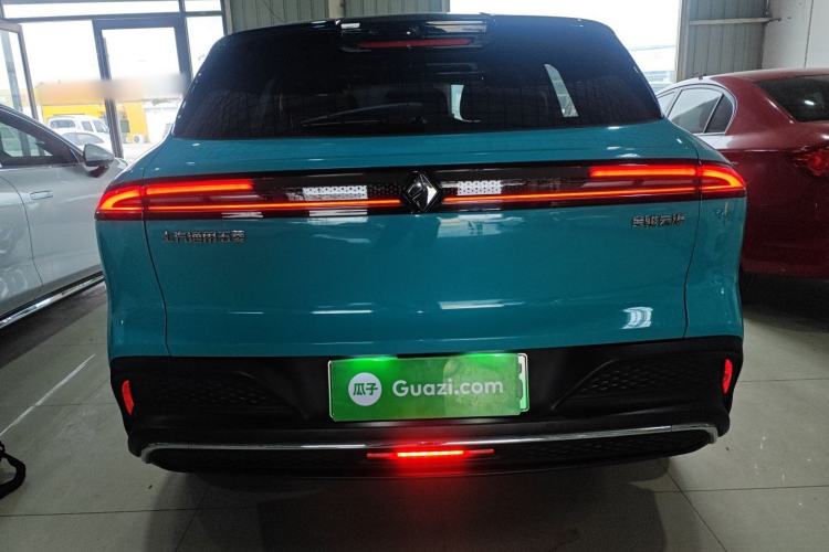 Used Baojun Yunhai 2024 600km Pure Electric Version Rear