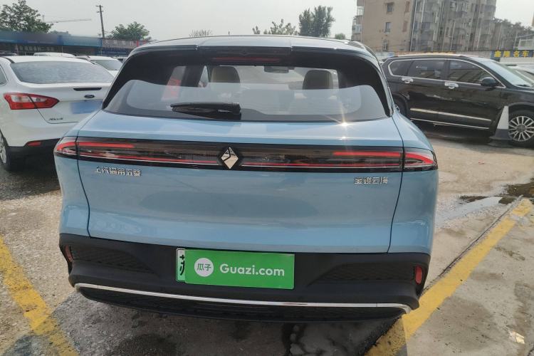 Used Baojun Yunhai 2024 140km Plug-in Hybrid Version Rear