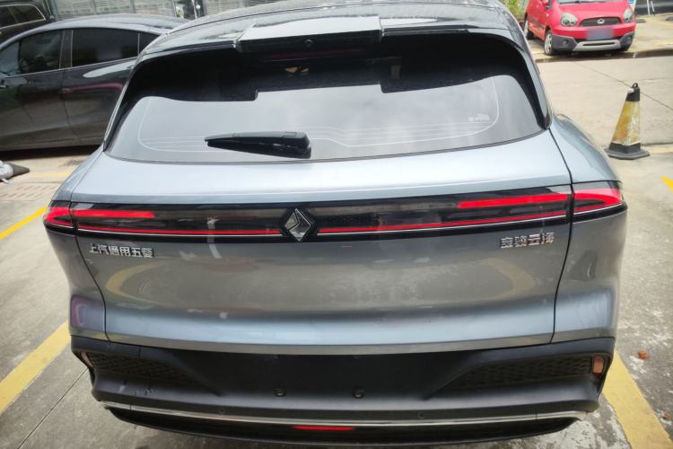 Used Baojun Yunhai 2024 140km Plug-in Hybrid Version Rear