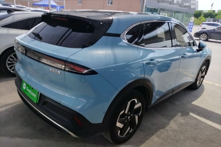 Used Baojun Yunhai 2024 600km Pure Electric Version Rear Right 45 Deg