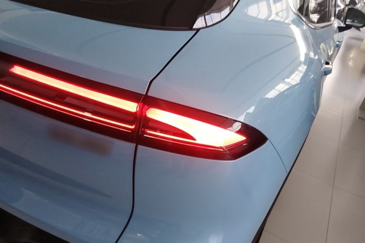 Used Baojun Yunhai 2024 600km Pure Electric Version Right Rear Taillight