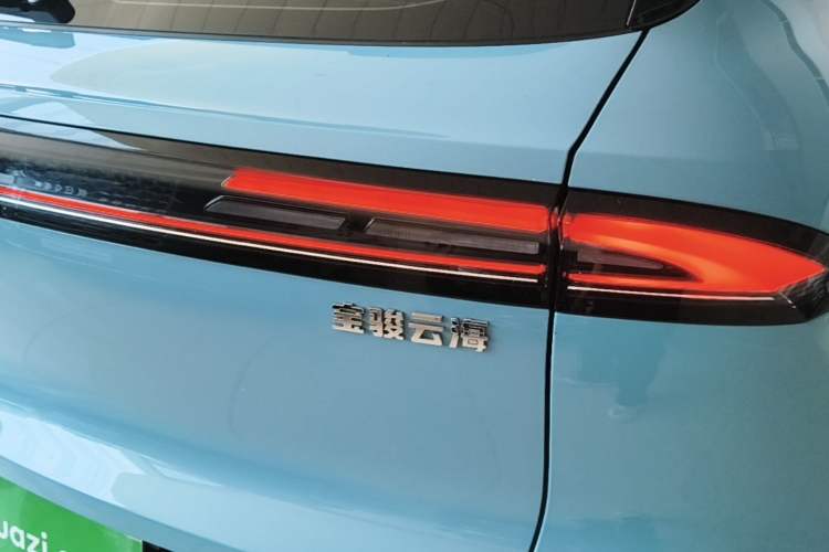 Used Baojun Yunhai 2024 500km Pure Electric Version Right Rear Taillight