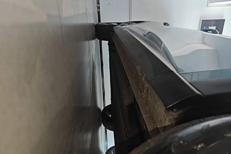 Used Baojun Yunhai 2024 600km Pure Electric Version Right Side Sill