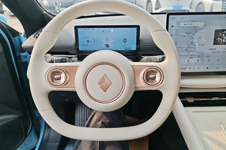 Used Baojun Yunhai 2024 600km Pure Electric Version Steering Wheel