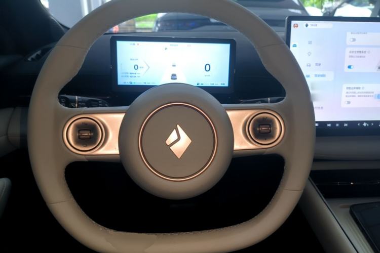Used Baojun Yunhai 2024 140km Plug-in Hybrid Version Steering Wheel