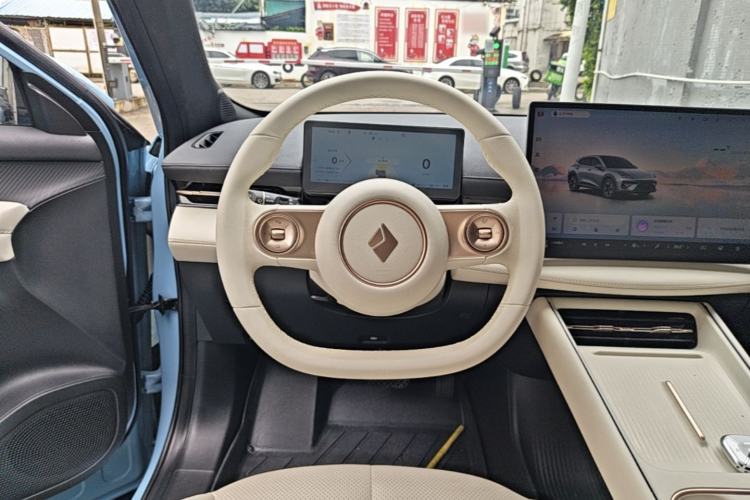 Used Baojun Yunhai 2024 140km Plug-in Hybrid Version Steering Wheel