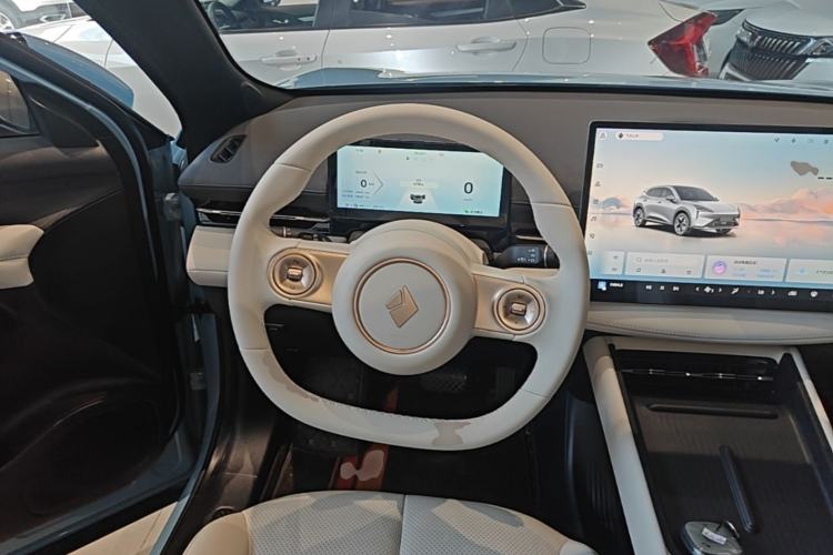 Used Baojun Yunhai 2024 600km Pure Electric Version Steering Wheel