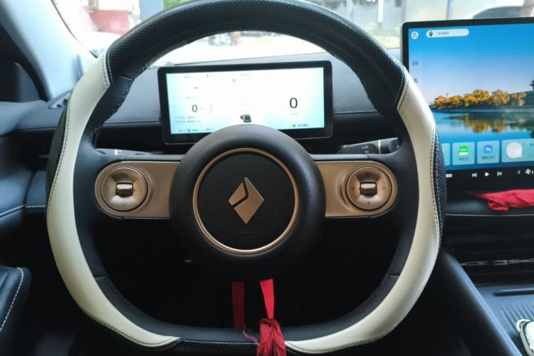 Used Baojun Yunhai 2024 500km Pure Electric Version Steering Wheel