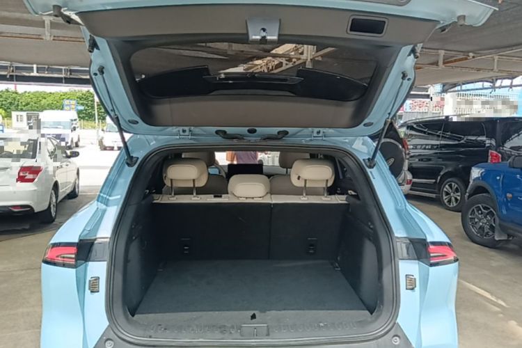 Used Baojun Yunhai 2024 600km Pure Electric Version Trunk