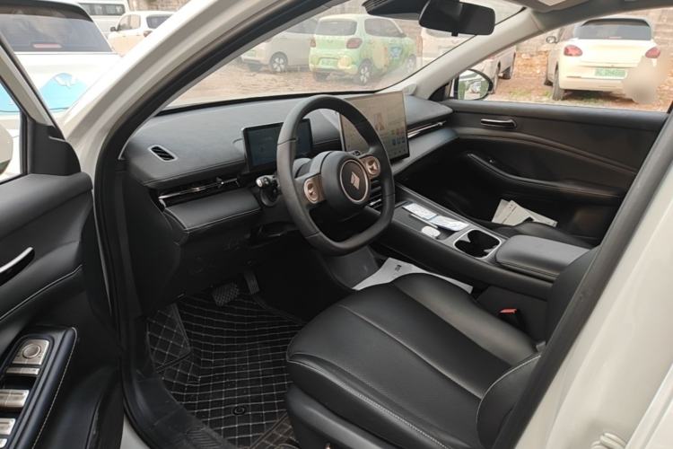 Used Baojun Yunhai 2024 600km Pure Electric Version Driver Seat