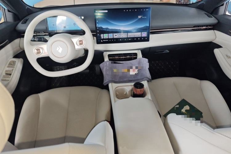 Used Baojun Yunhai 2024 600km Pure Electric Version Center Console