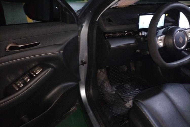 Used Baojun Yunhai 2024 600km Pure Electric Version Driver Seat