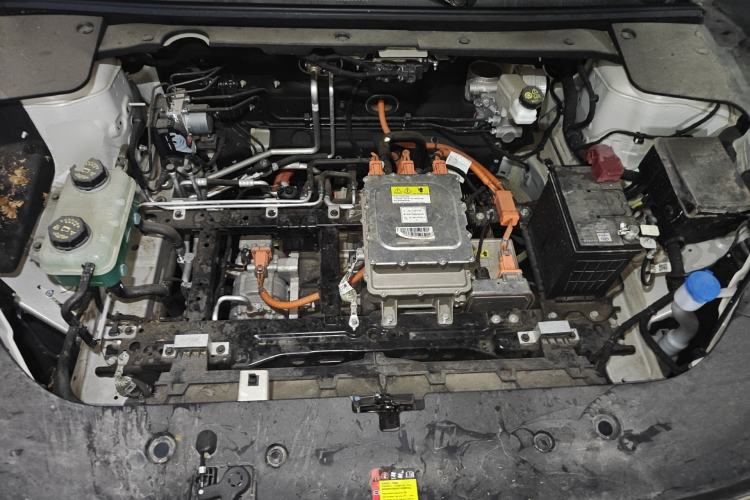 Used Baojun Yunhai 2024 500km Pure Electric Version Engine Bay
