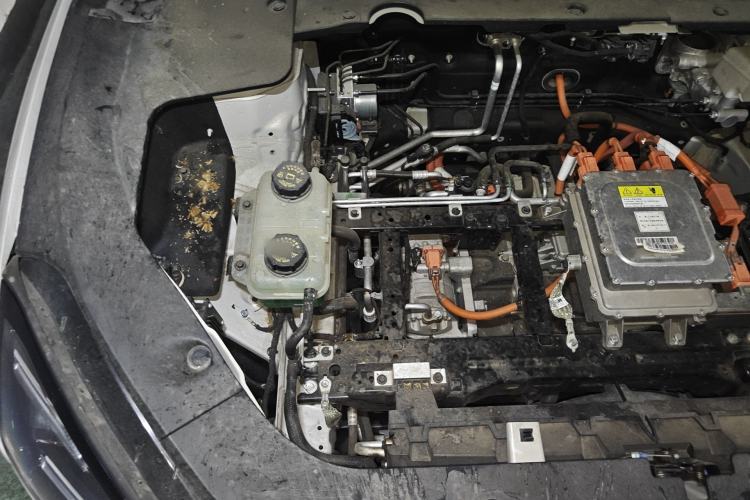 Used Baojun Yunhai 2024 500km Pure Electric Version Engine Bay Right