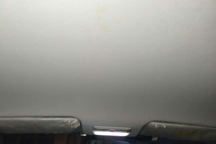 Used Baojun Yunhai 2024 140km Plug-in Hybrid Version Headliner