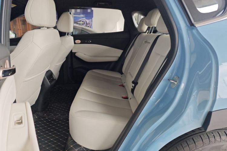 Used Baojun Yunhai 2024 600km Pure Electric Version Left Rear Seat