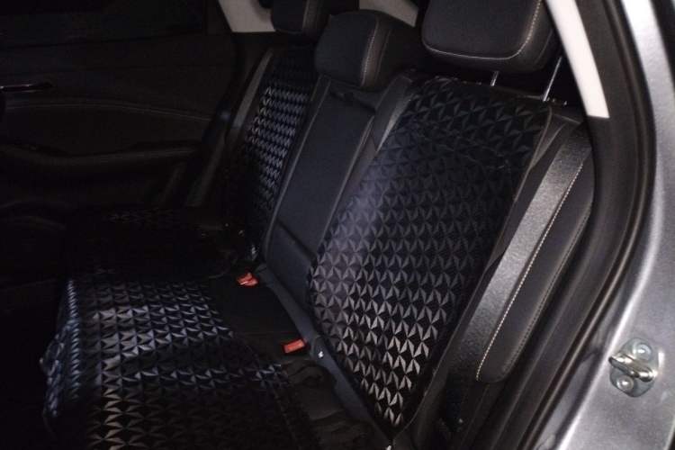 Used Baojun Yunhai 2024 600km Pure Electric Version Left Rear Seat